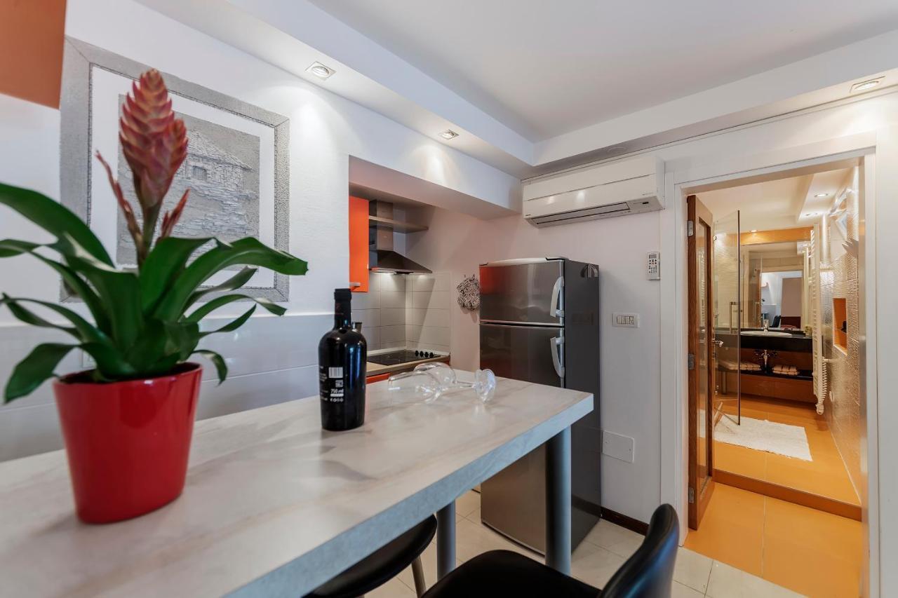 Apartments Villa Lungomare Пула Экстерьер фото